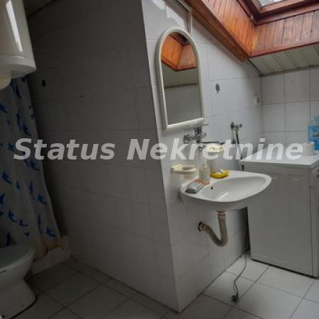 Stan Izdavanje Novi Sad  75 m2