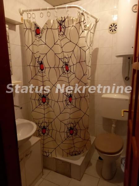 Stan Izdavanje Novi Sad  75 m2