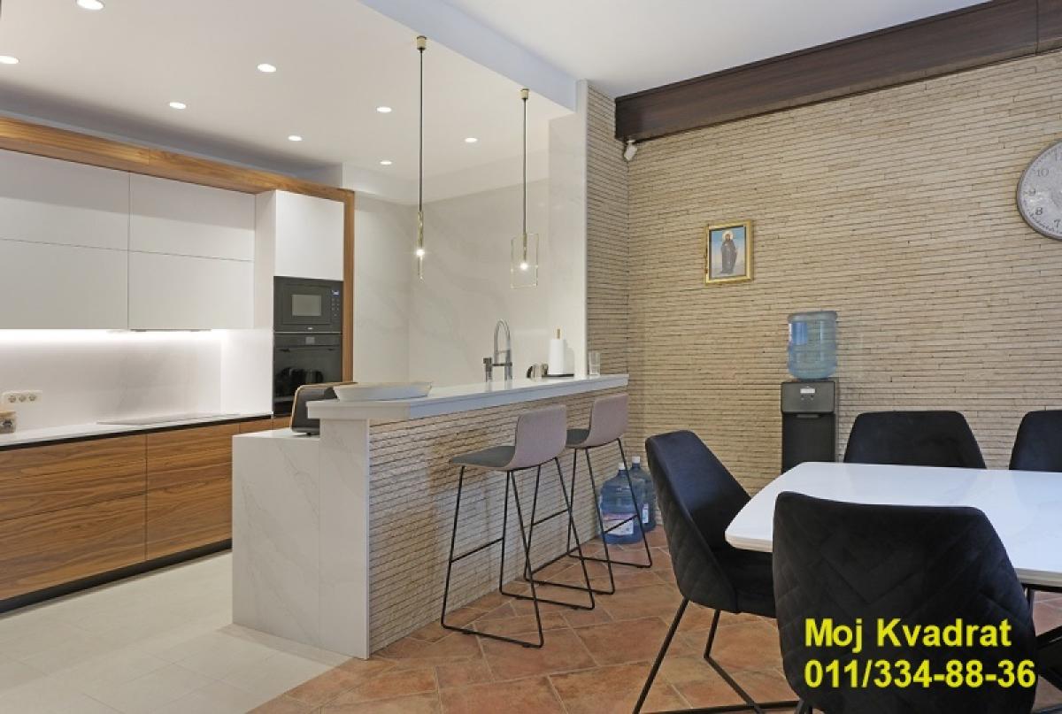 Kuća Prodaja Beograd Mirijevo 520 m2