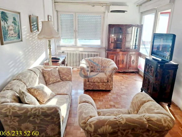 Stan Izdavanje Beograd Banjica 57 m2
