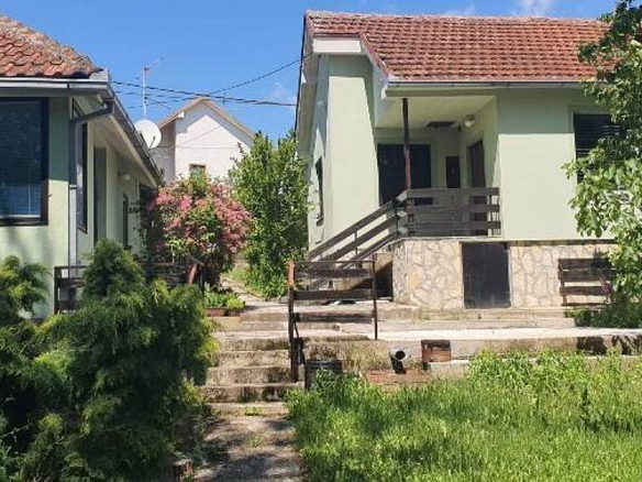 Kuća Prodaja Beograd Šuplja Stena 87 m2