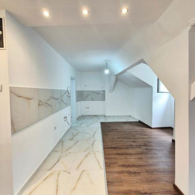 Stan Prodaja Beograd Mašinski Fakultet 78 m2
