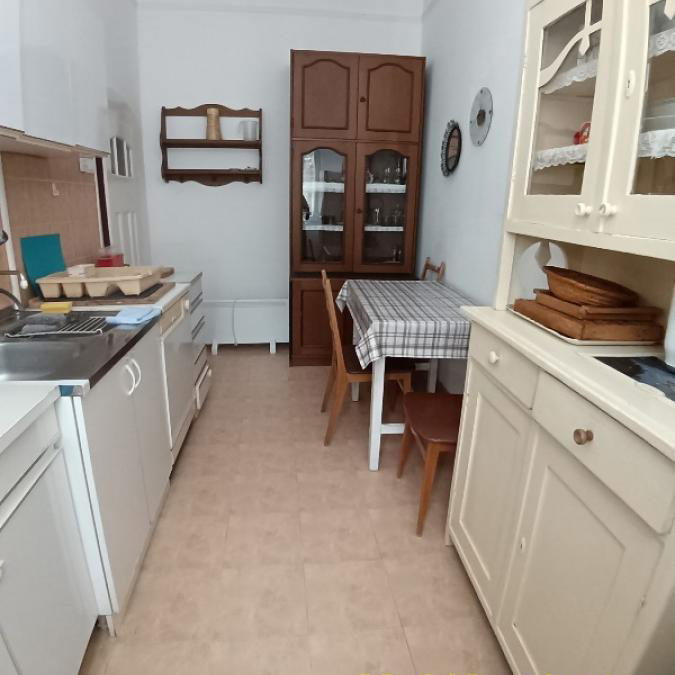 Stan Izdavanje Beograd Gundulićev Venac 121 m2