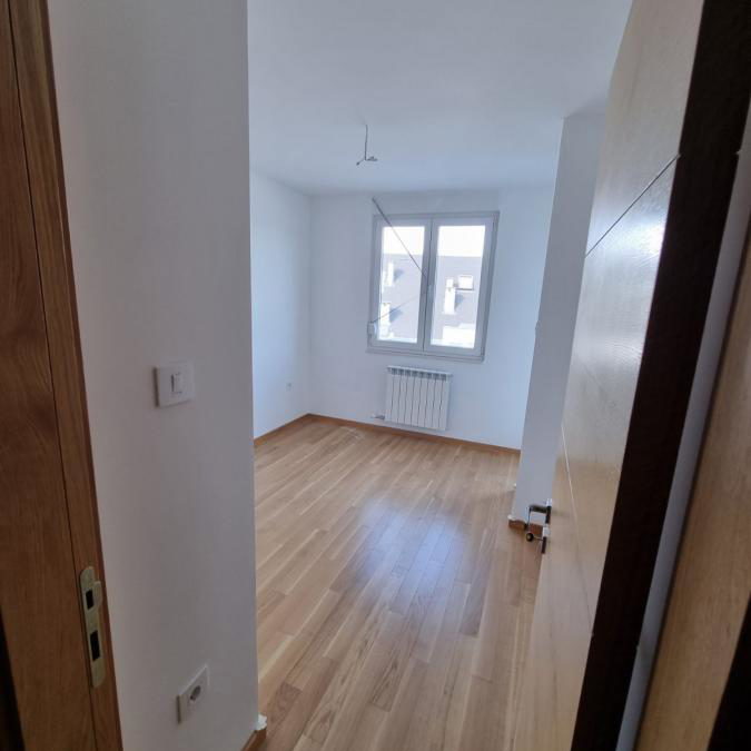Stan Izdavanje Novi Sad  68 m2