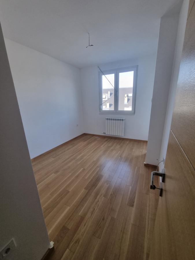 Stan Izdavanje Novi Sad  68 m2