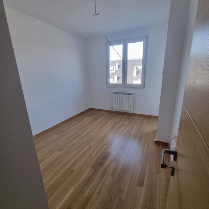 Stan Izdavanje Novi Sad  68 m2