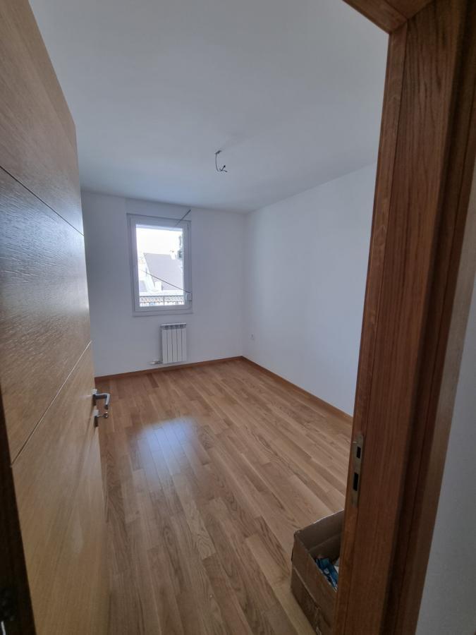 Stan Izdavanje Novi Sad  68 m2