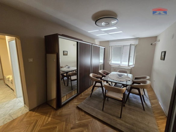 Stan Prodaja Novi Sad  75 m2