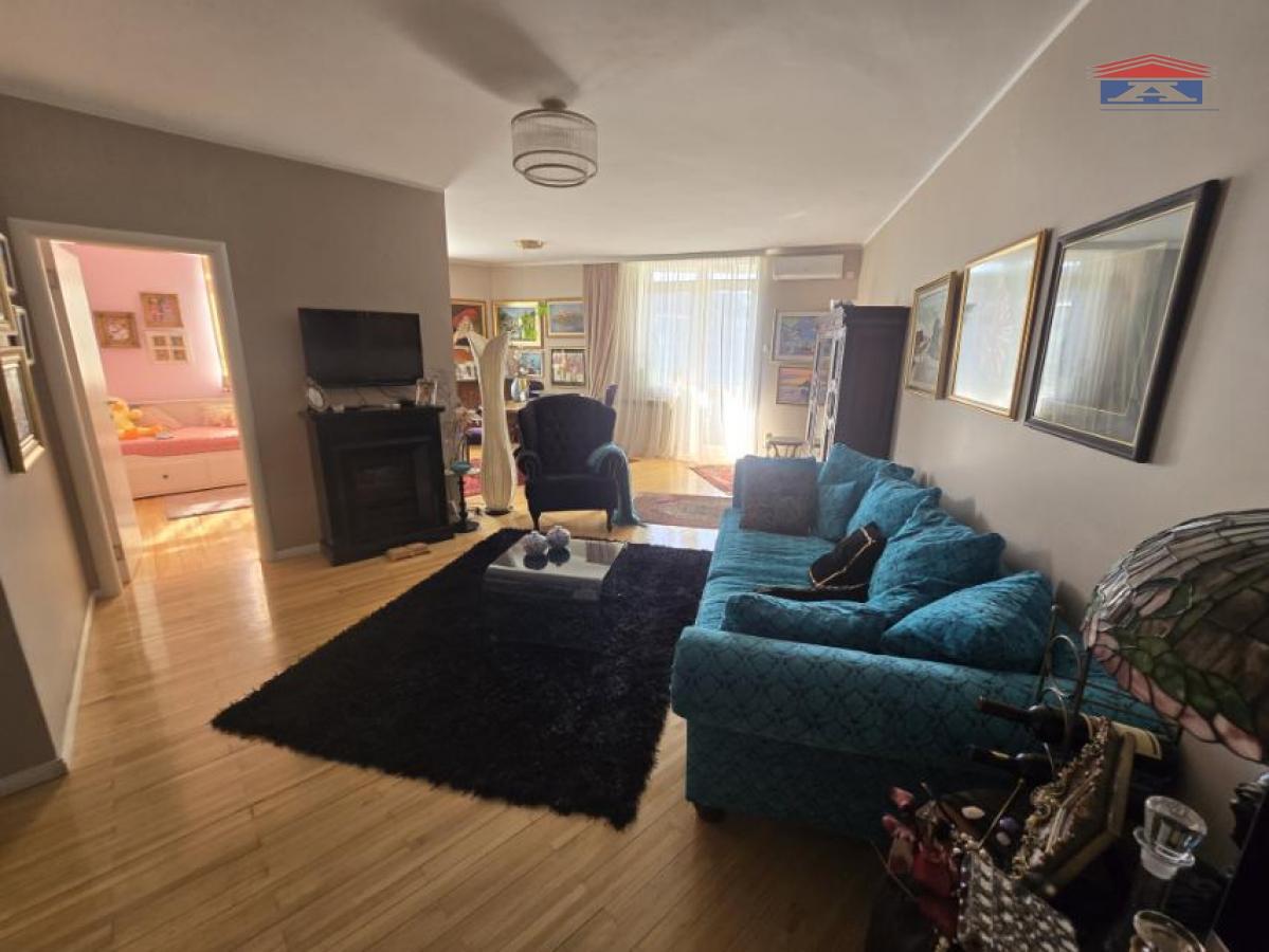 Stan Prodaja Novi Sad  86 m2