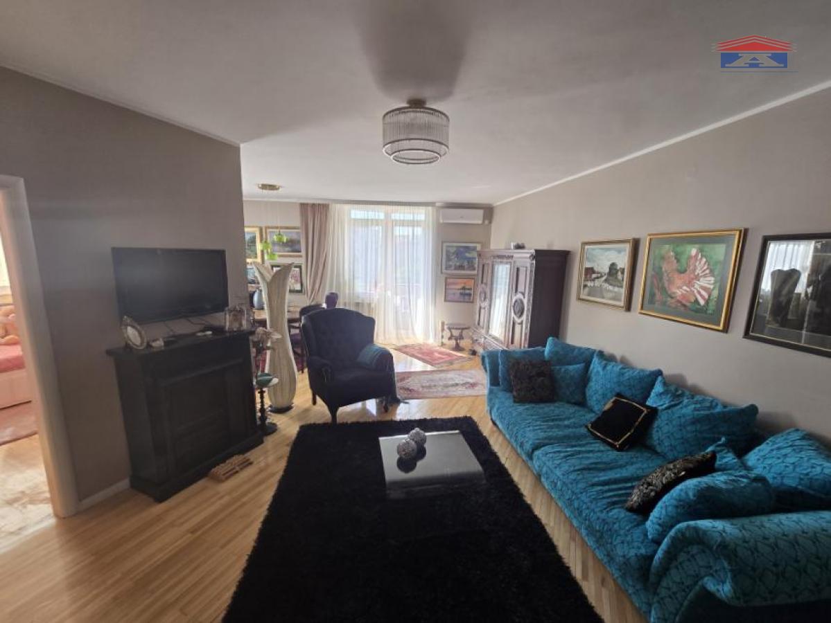 Stan Prodaja Novi Sad  86 m2