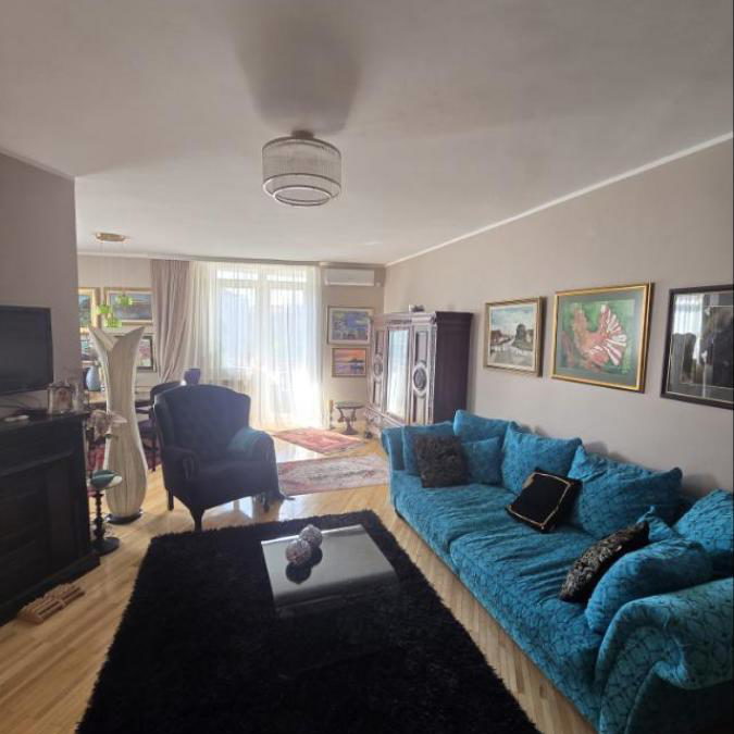 Stan Prodaja Novi Sad  86 m2