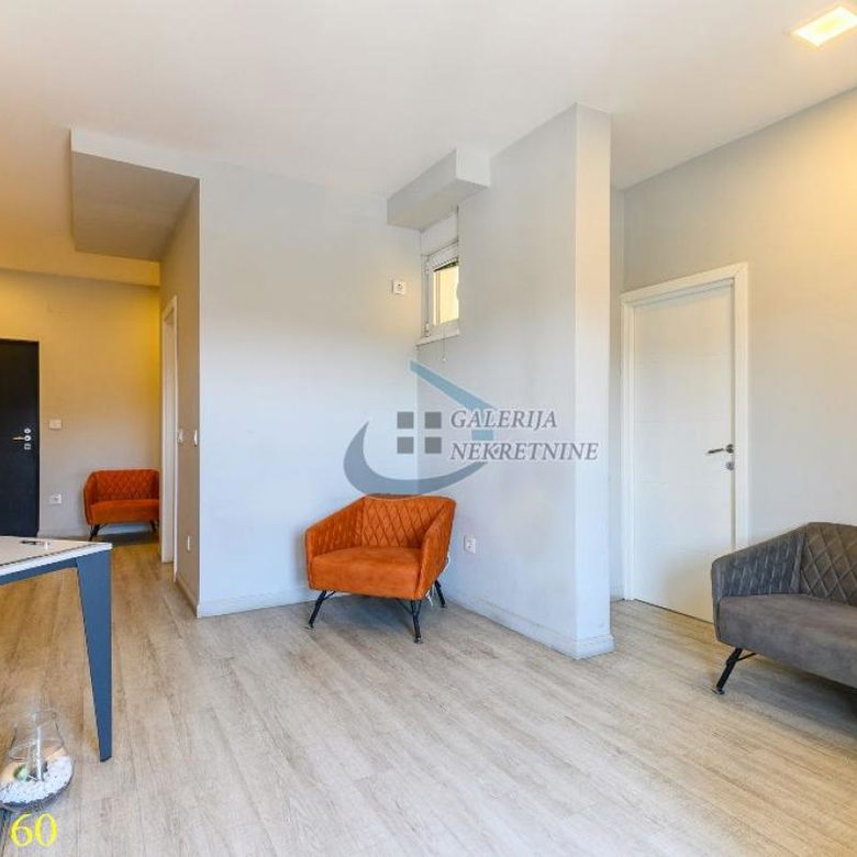 Stan Izdavanje Novi Sad  45 m2