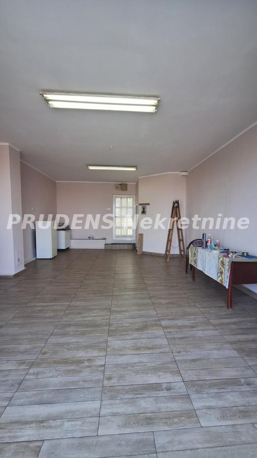 Lokal Izdavanje Beograd Kumodraž 39 m2