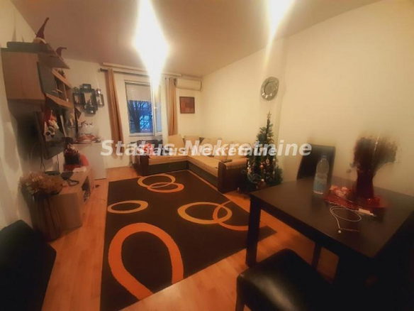 Stan Prodaja Novi Sad  50 m2