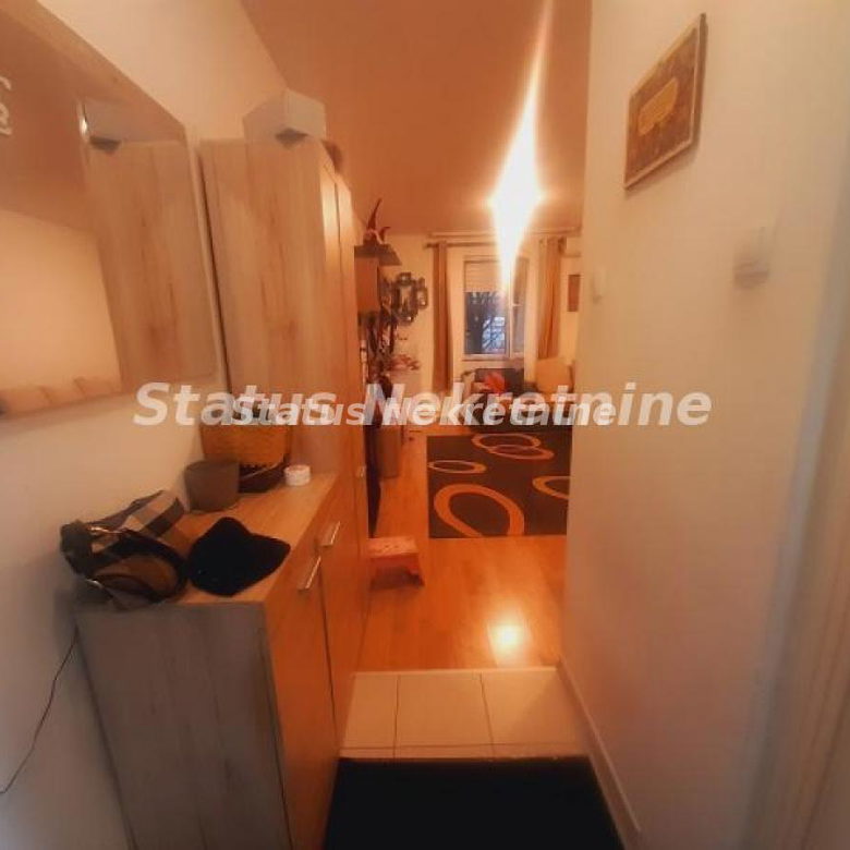 Stan Prodaja Novi Sad  50 m2