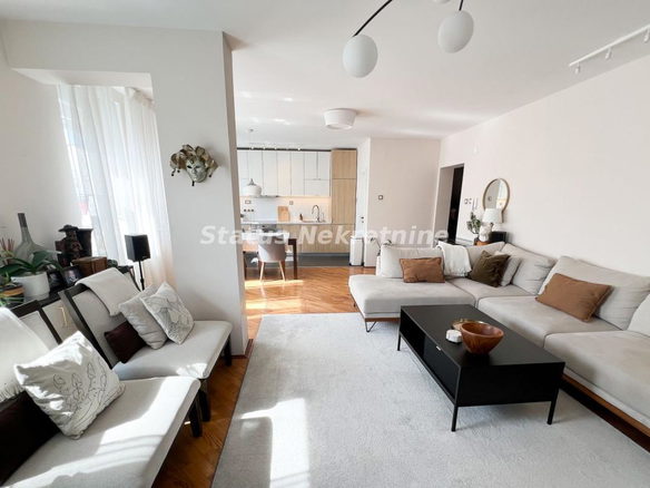 Stan Prodaja Novi Sad  102 m2