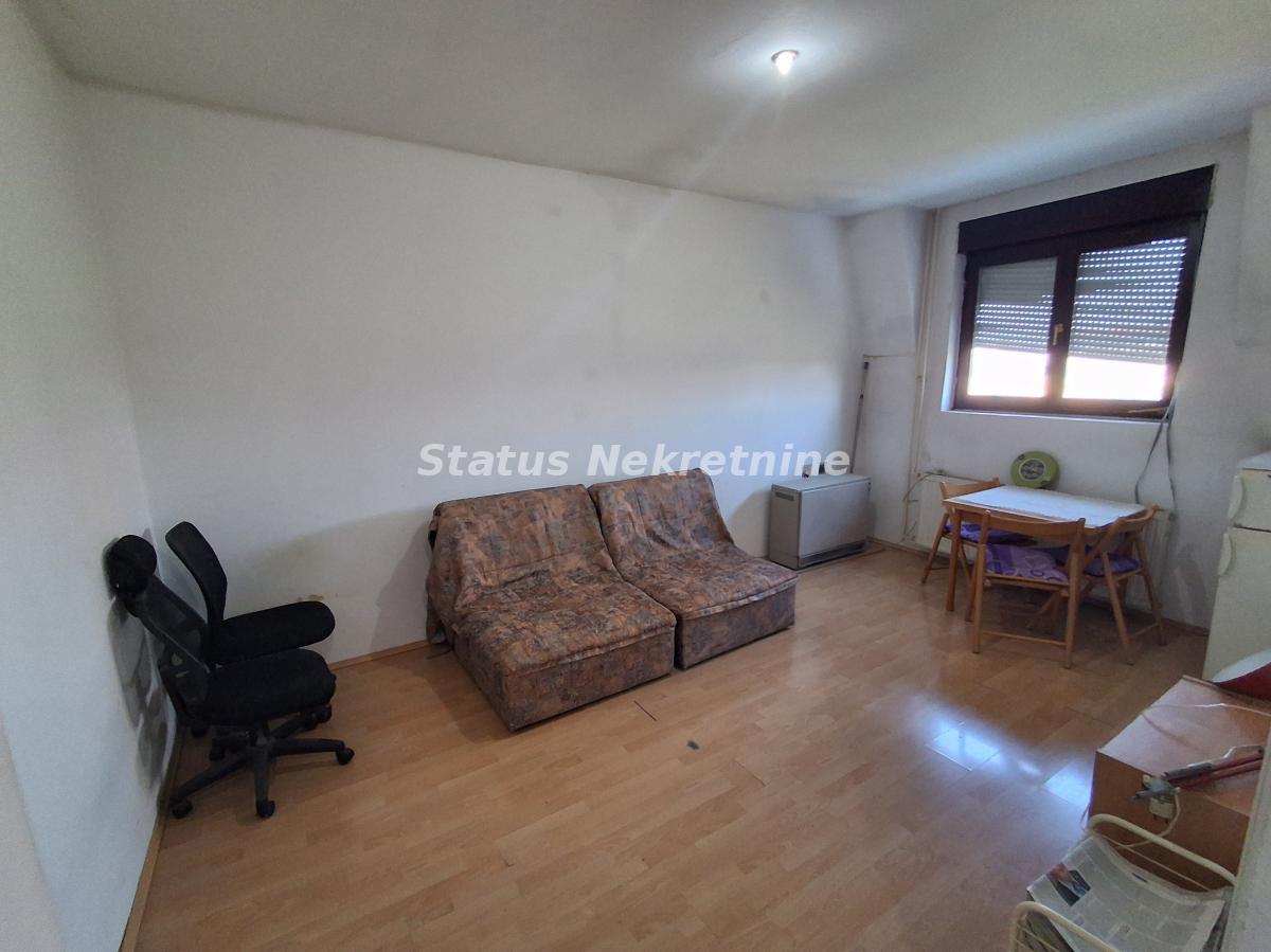 Stan Prodaja Novi Sad  25 m2