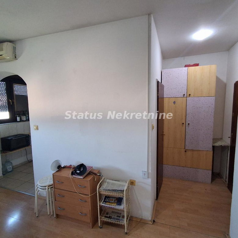 Stan Prodaja Novi Sad  25 m2