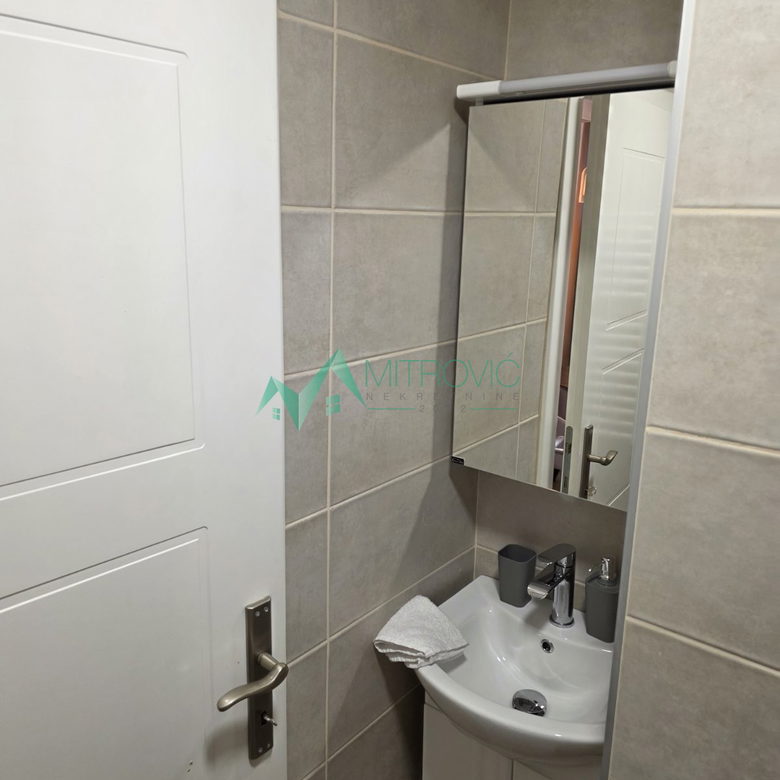 Stan Prodaja Novi Sad  29 m2