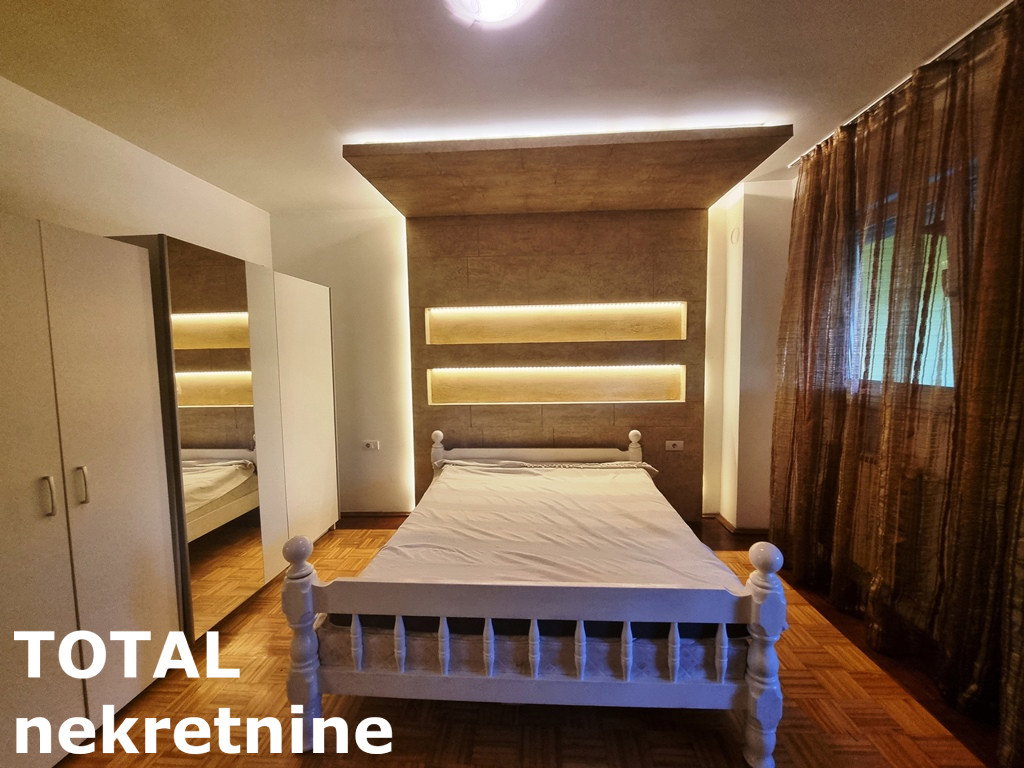 Četvorosoban stan za izdavanje, Veternik, Novi Sad, 115m², 800 €/mes