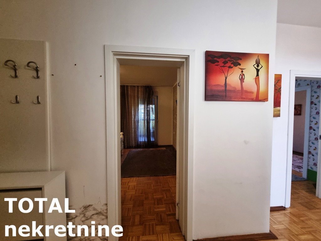Četvorosoban stan za izdavanje, Veternik, Novi Sad, 115m², 800 €/mes