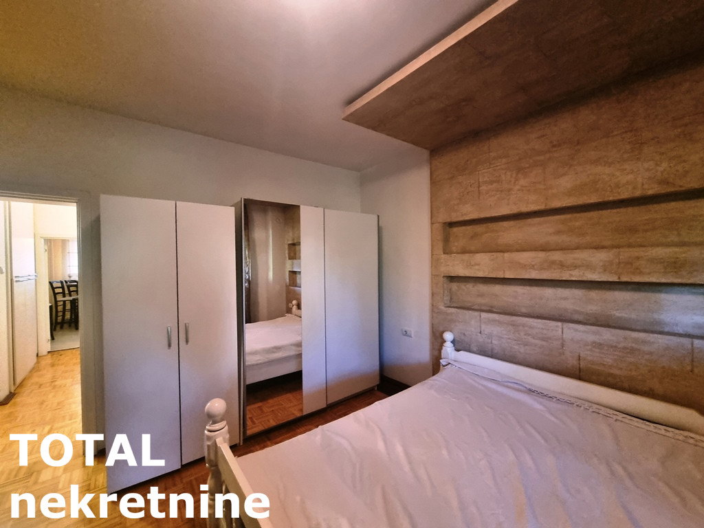 Četvorosoban stan za izdavanje, Veternik, Novi Sad, 115m², 800 €/mes