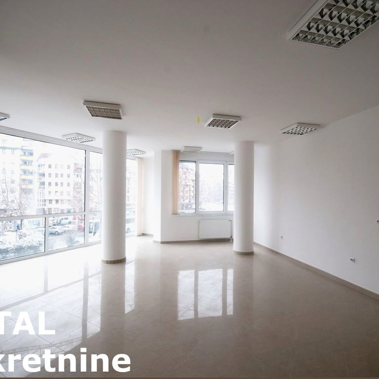 Lokal Izdavanje Novi Sad  111 m2