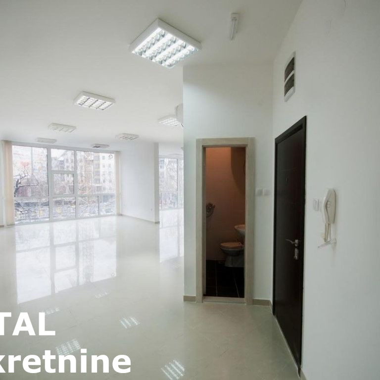 Lokal za izdavanje, Bulevar, Novi Sad, 111m², 1.200 €/mes