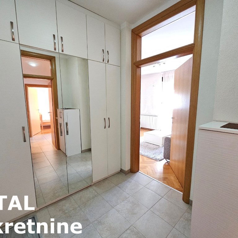 Troiposoban stan za izdavanje, Bulevar, Novi Sad, 78m², 650 €/mes