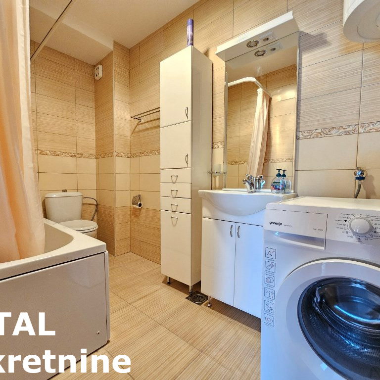 Troiposoban stan za izdavanje, Bulevar, Novi Sad, 78m², 650 €/mes