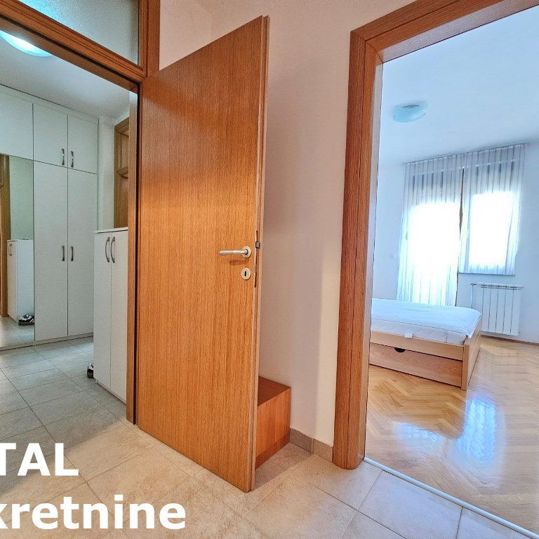 Troiposoban stan za izdavanje, Bulevar, Novi Sad, 78m², 650 €/mes