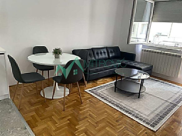 Stan Prodaja Novi Sad  38 m2
