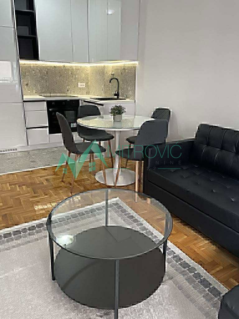 Stan Prodaja Novi Sad  38 m2