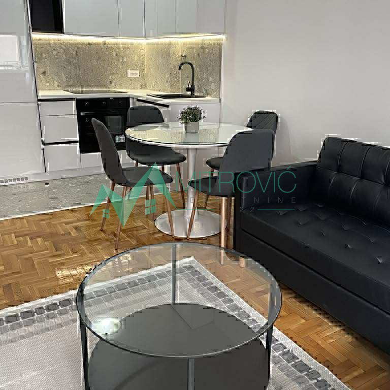 Stan Prodaja Novi Sad  38 m2