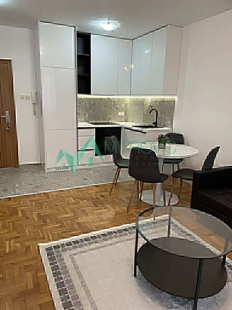 Stan Prodaja Novi Sad  38 m2