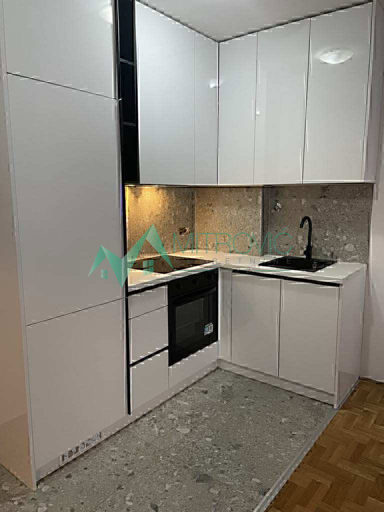 Stan Prodaja Novi Sad  38 m2