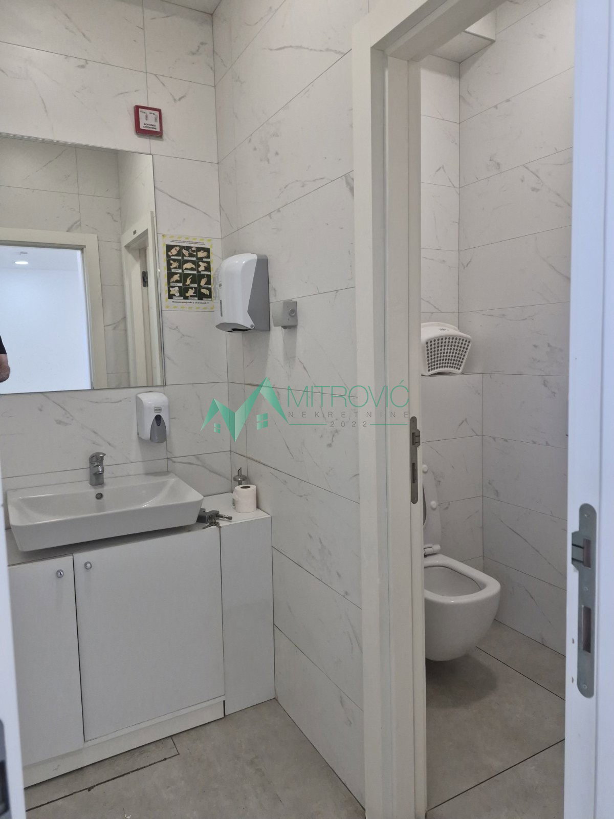 Lokal Prodaja Novi Sad Lokal Prodaja Novi Sad 134 m2