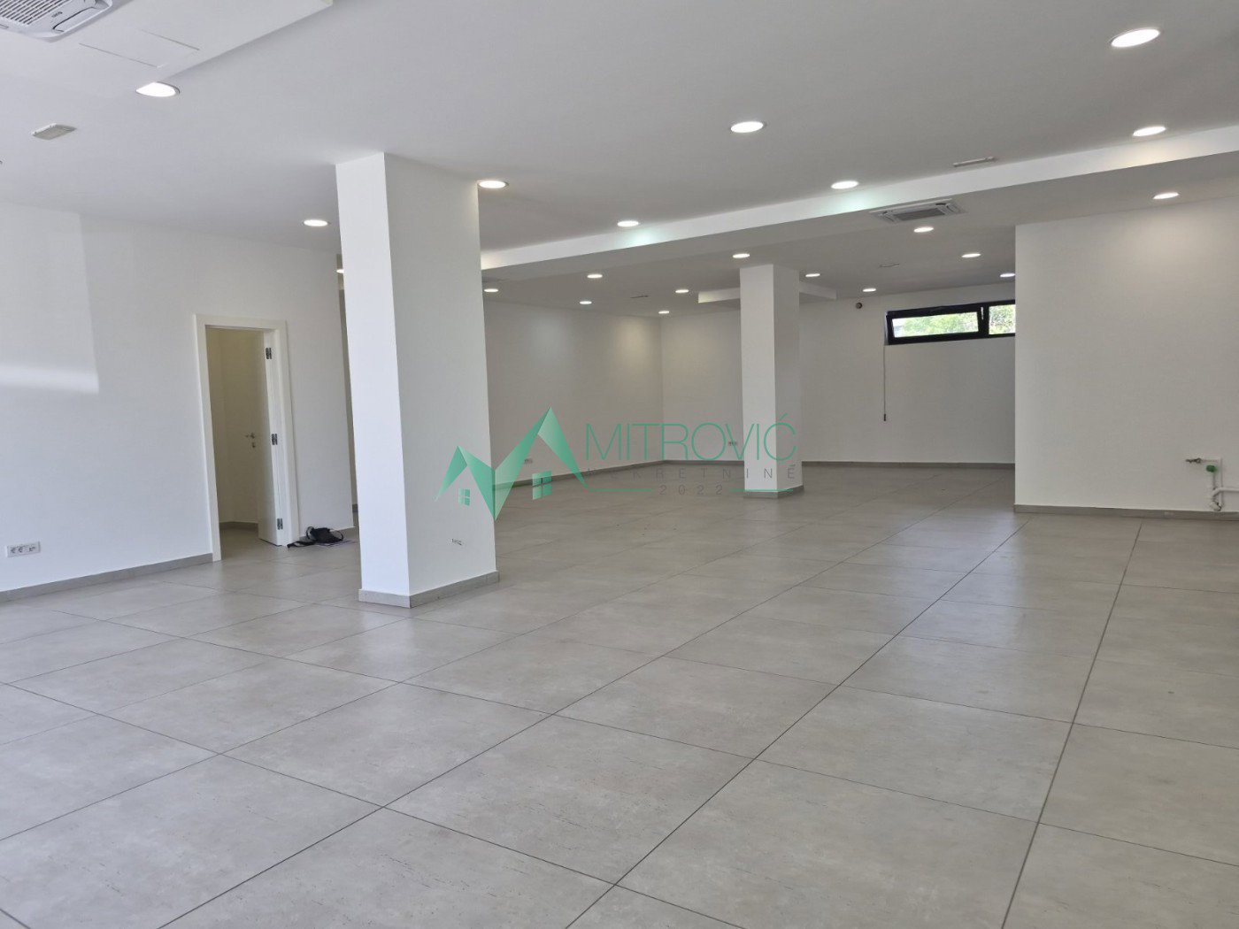 Lokal Prodaja Novi Sad Lokal Prodaja Novi Sad 134 m2