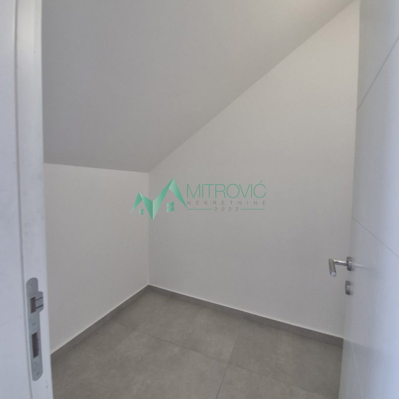 Lokal na prodaju, Bulevar Evrope, Novi Sad, 134m², 2.950 €
