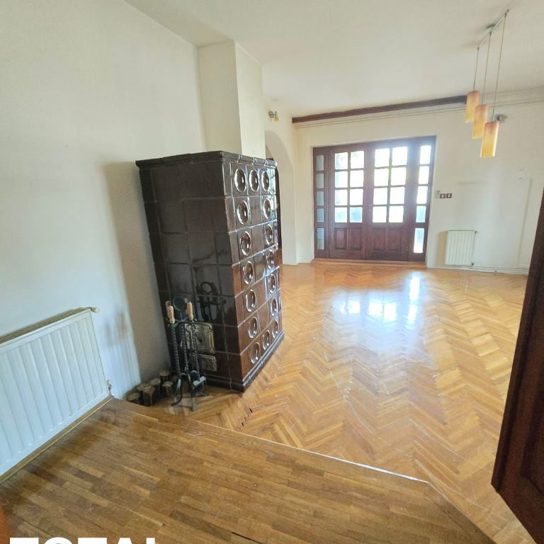 Kuća Izdavanje Novi Sad  361 m2