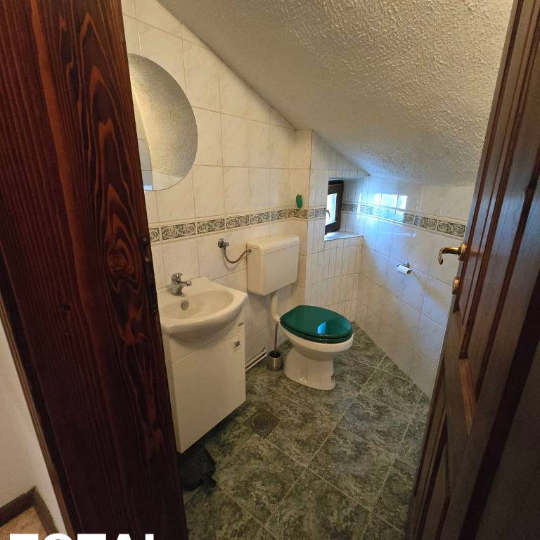 Kuća za izdavanje, Subotički Bulevar, Novi Sad, 361m², 3.000 €/mes
