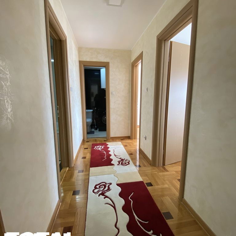 Stan Izdavanje Novi Sad Bulevar Patrijarha Pavla 102 m2