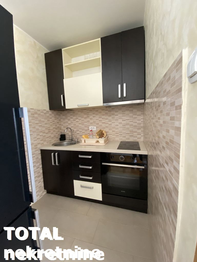 Stan Izdavanje Novi Sad Bulevar Patrijarha Pavla 102 m2