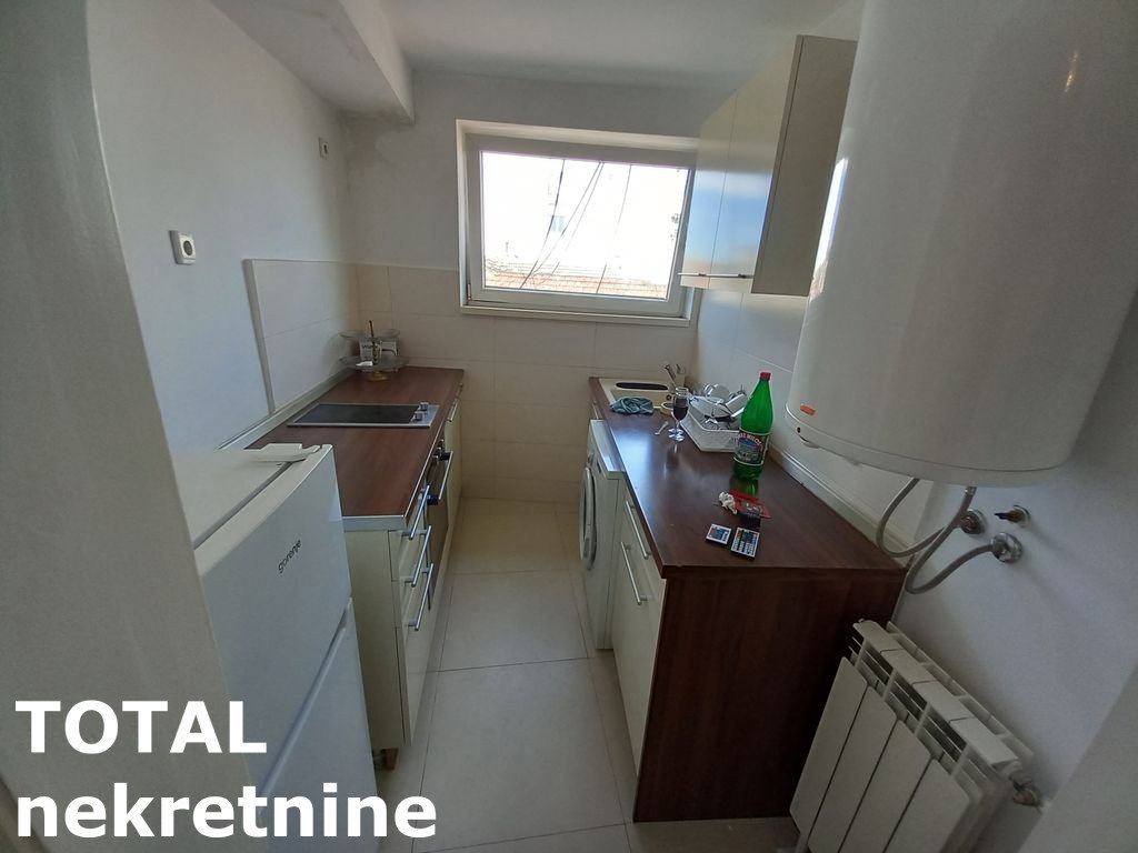 izdavanje-centar-9189735-9omjy Dvoiposoban stan za izdavanje, Centar, Novi Sad, 57m², 800 €/mes
