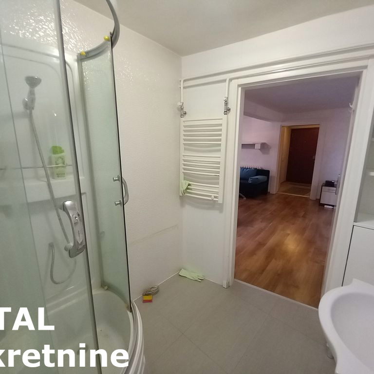 Dvoiposoban stan za izdavanje, Centar, Novi Sad, 57m², 800 €/mes