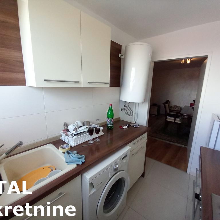 Dvoiposoban stan za izdavanje, Centar, Novi Sad, 57m², 800 €/mes