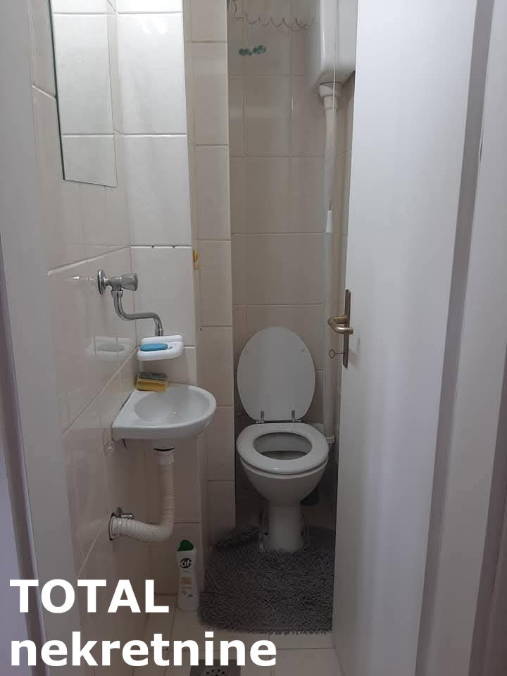 Stan Izdavanje Novi Sad  52 m2