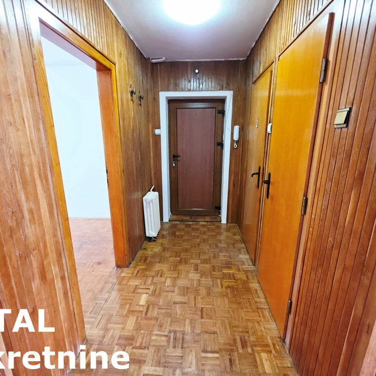 Troiposoban stan za izdavanje, Centar, Novi Sad, 92m², 700 €/mes