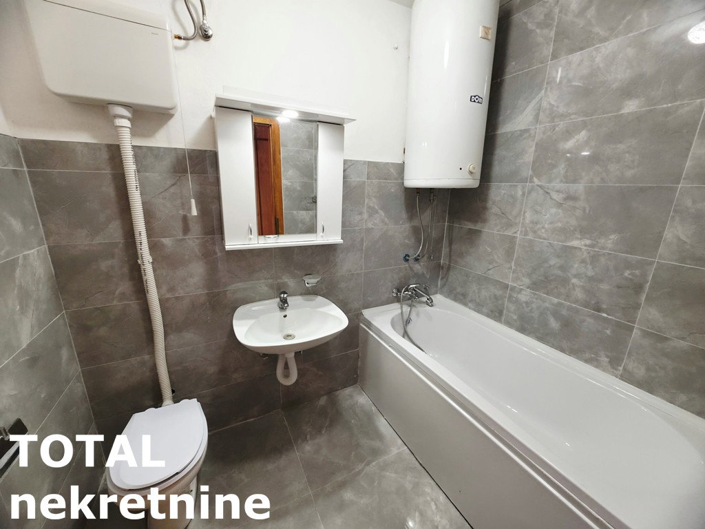 Troiposoban stan za izdavanje, Centar, Novi Sad, 92m², 700 €/mes
