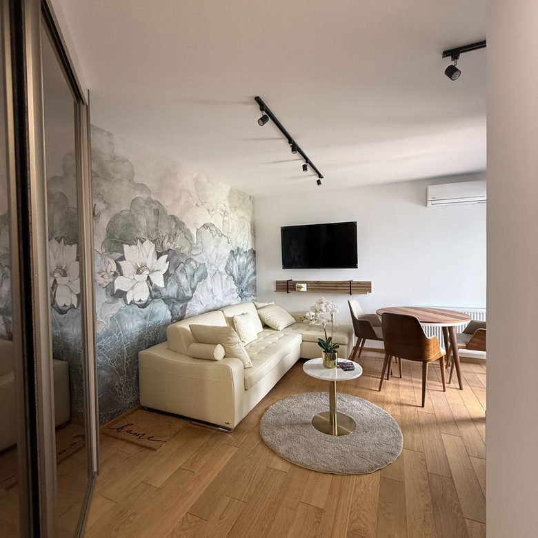 Stan Izdavanje Novi Sad  27 m2